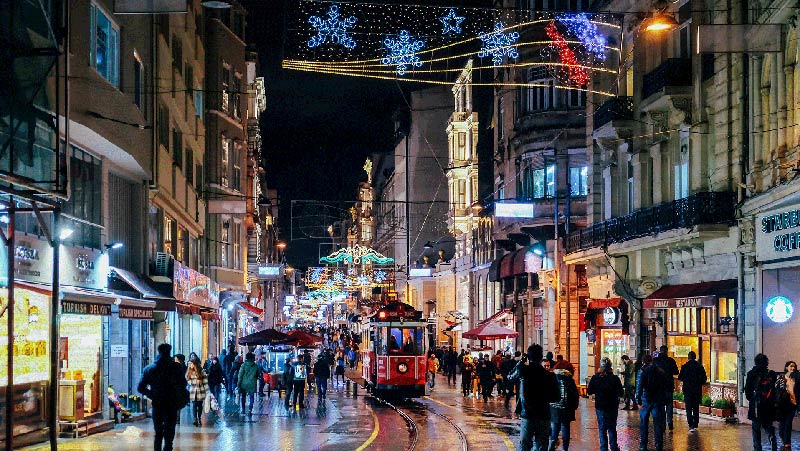 تور استانبول-بررسی خرید و استفاده از استانبول کارت 